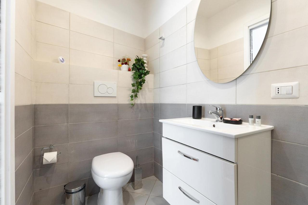 Rome As You Feel - Charming Abode In Trastevere Eksteriør billede